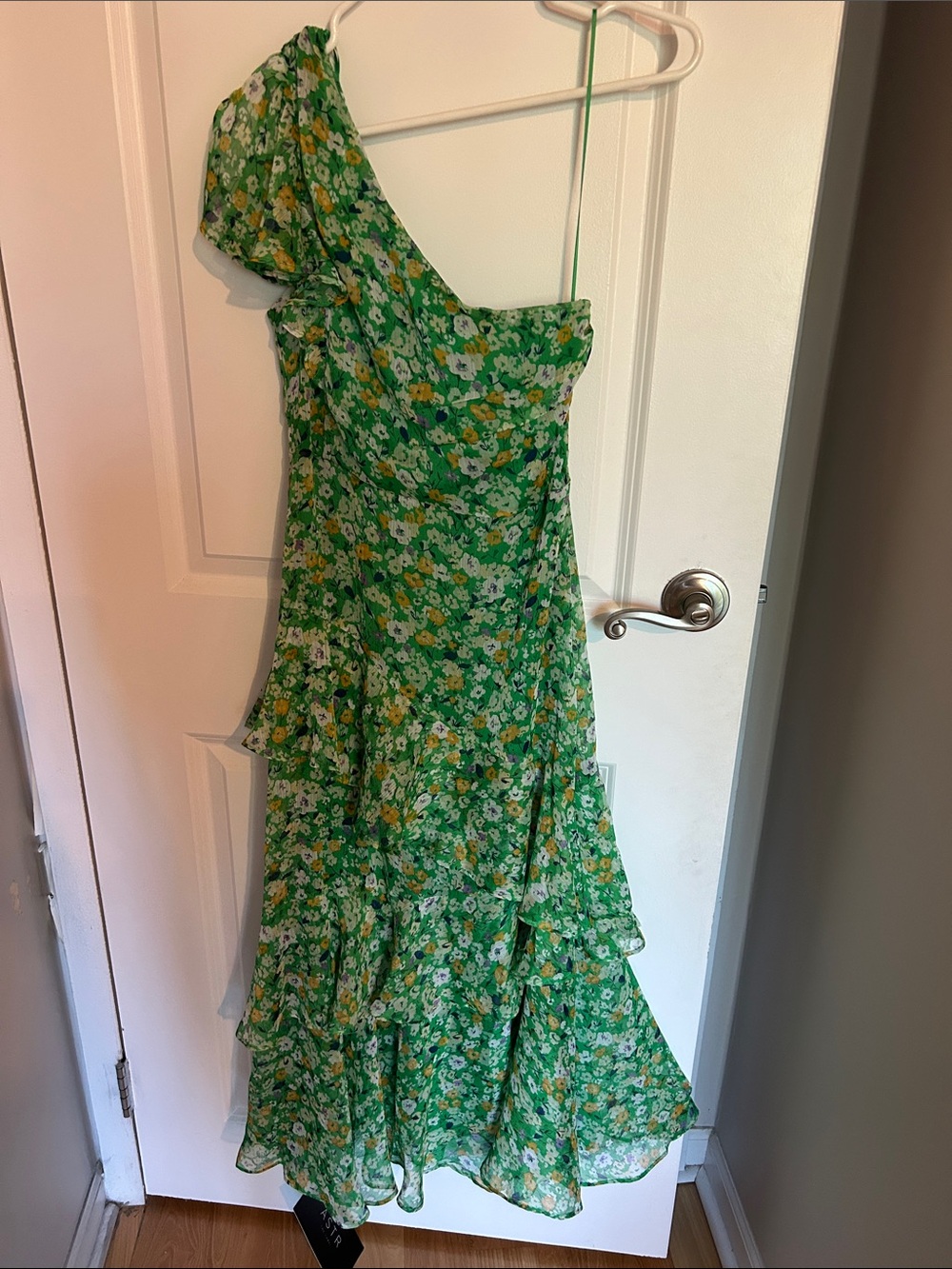 Astr One-Shoulder Green Floral Ruffle Maxi Dress